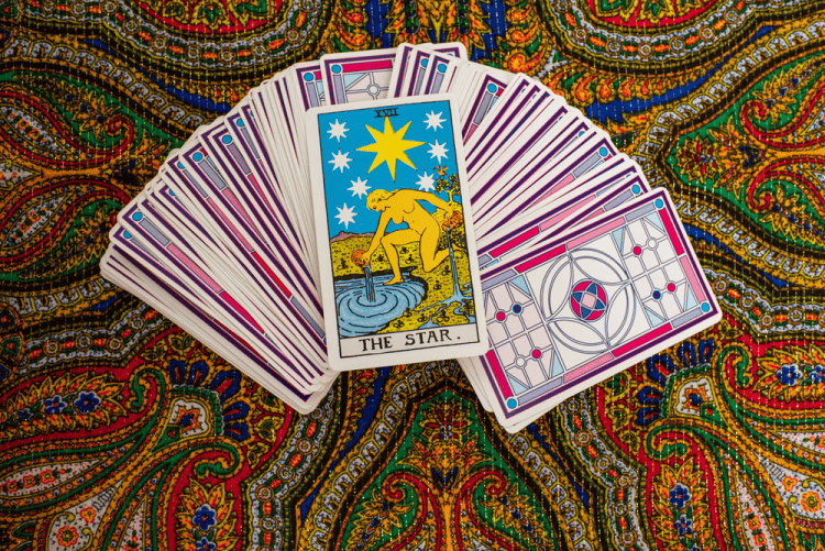 The Hit List - Votre carte de tarot personnelle pour 2025