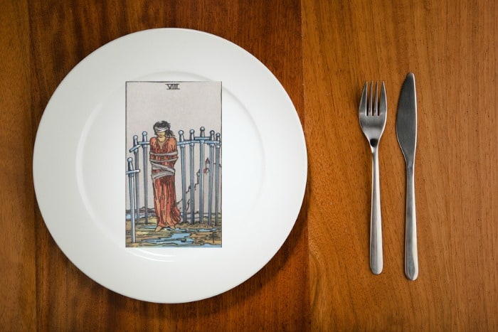 Tarot by the Mouthful – Eight of Swords