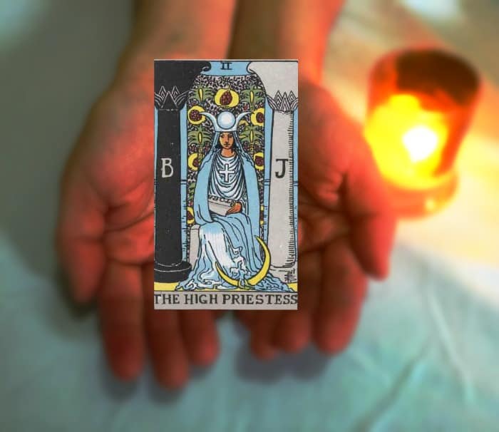 Tarot Advice - Guidance in Every Card: The High Priestess