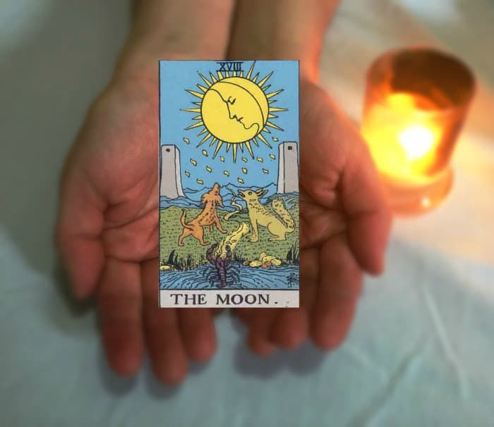 Tarot Advice: Guidance in Every Card - The Moon