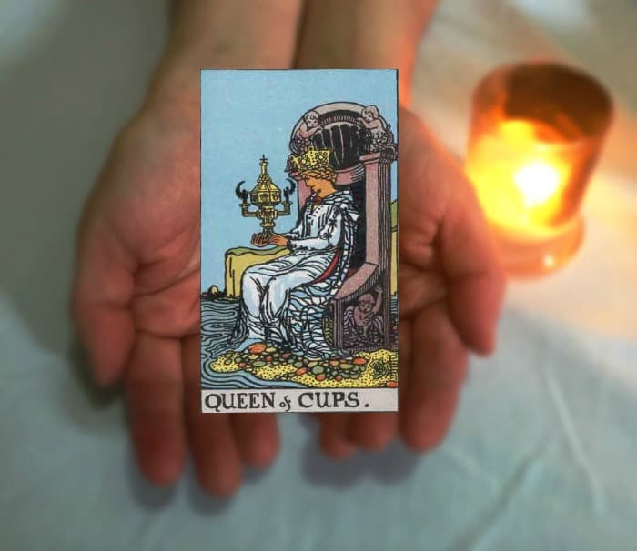 Tarot Advice - Guidance in Every Card: Queen of Cups