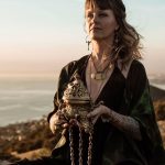 Tarot Bytes - Episode 131 Tarot and Crystals with Naha Armády