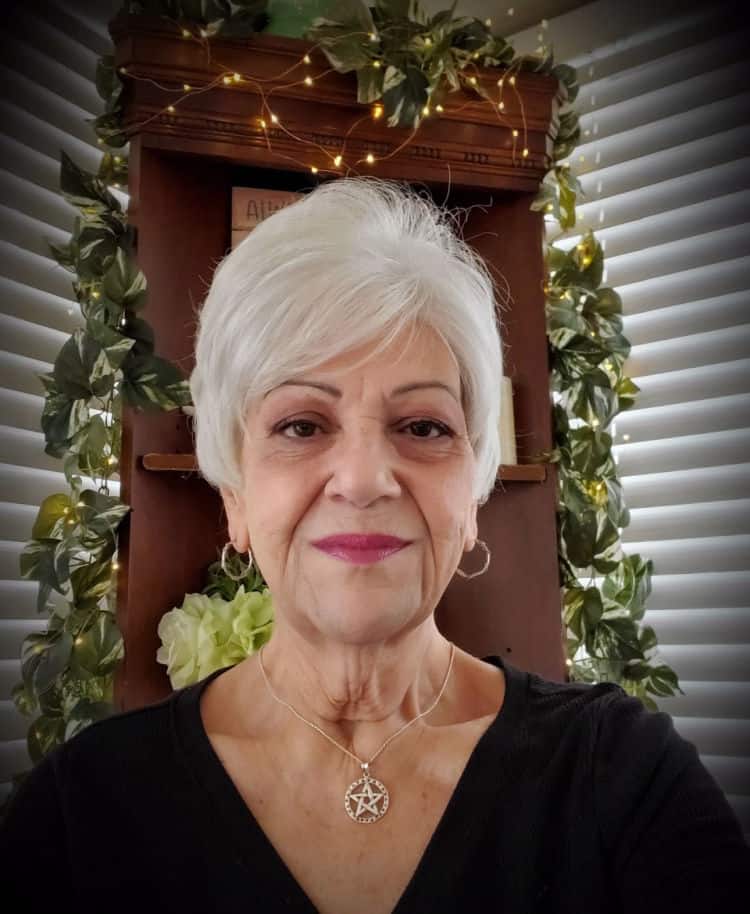 Talkin' Tarot with Silver Raven