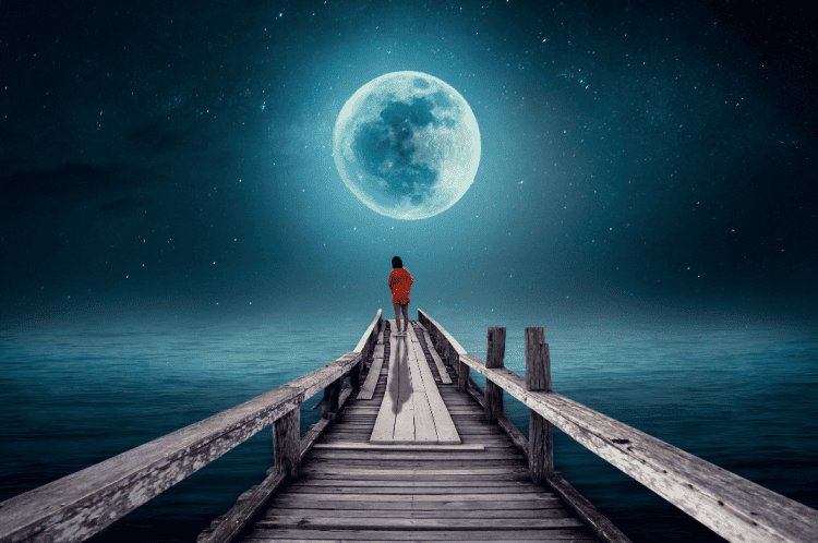Full Moon in  Cancer December 2023 – and Tarot Readings for Each Zodiac Sign