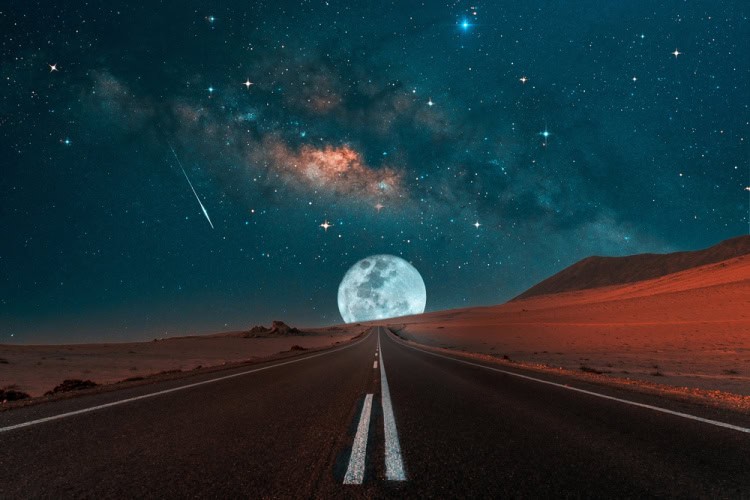 The Hit List – Between Moons